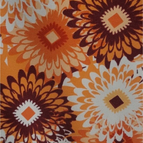Oxford Golf Orange, Plum, and White Floral Golf Skort Size Medium - Picture 3 of 6